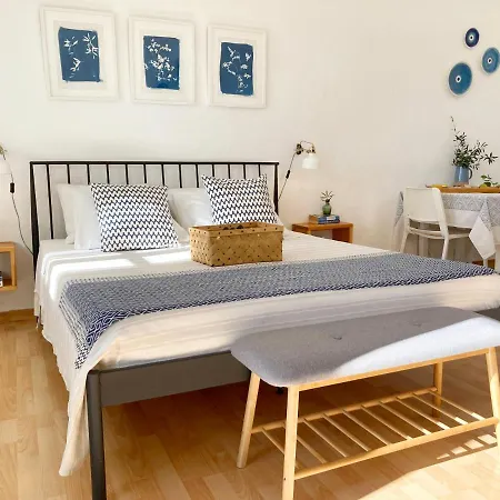 Asterias Hotel apartamentowy Panteli