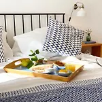 Asterias Aparthotel