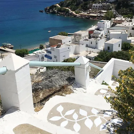 Asterias Apartahotel Panteli